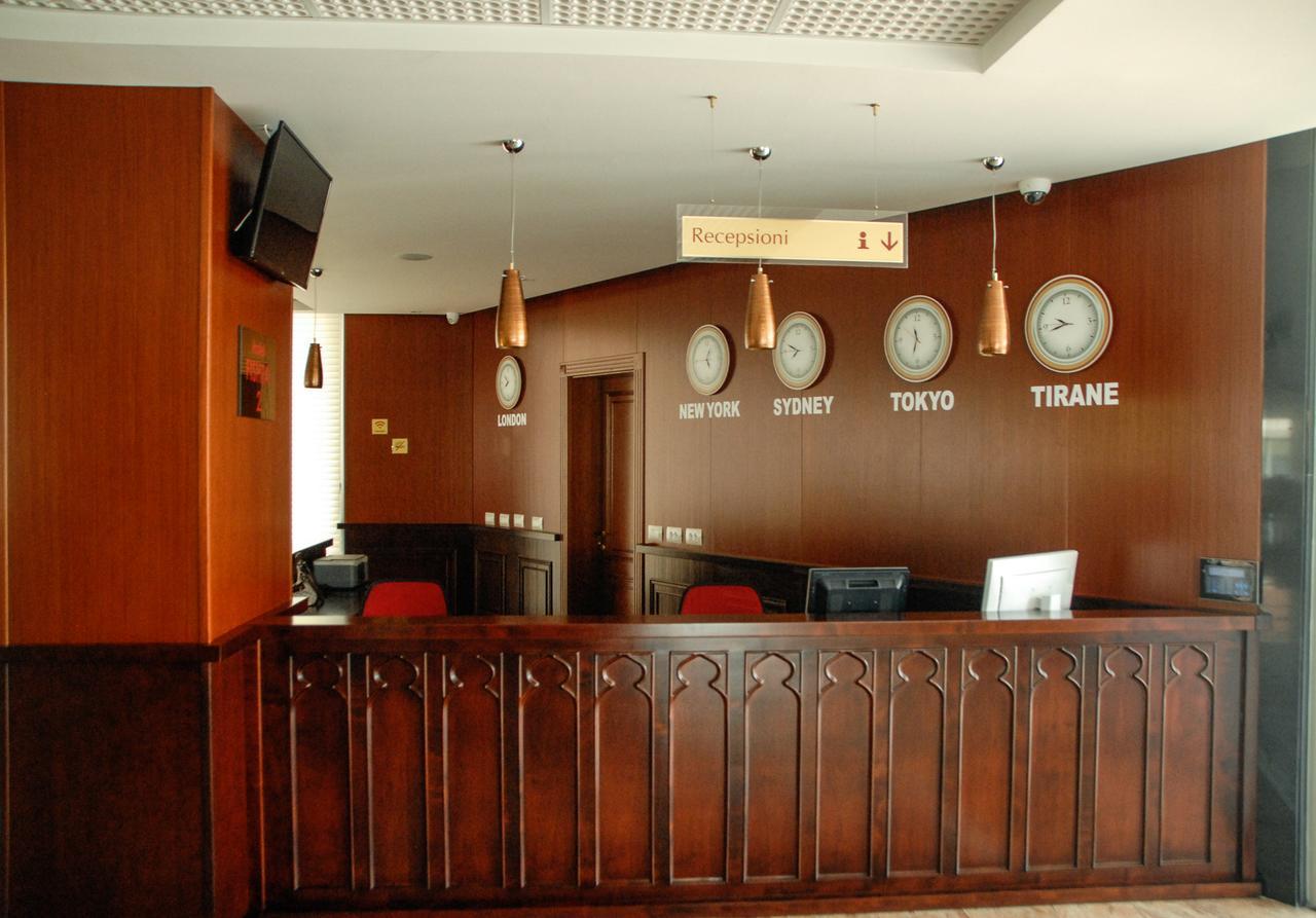 Fishta Hotel & Apartments Velipoje Bagian luar foto